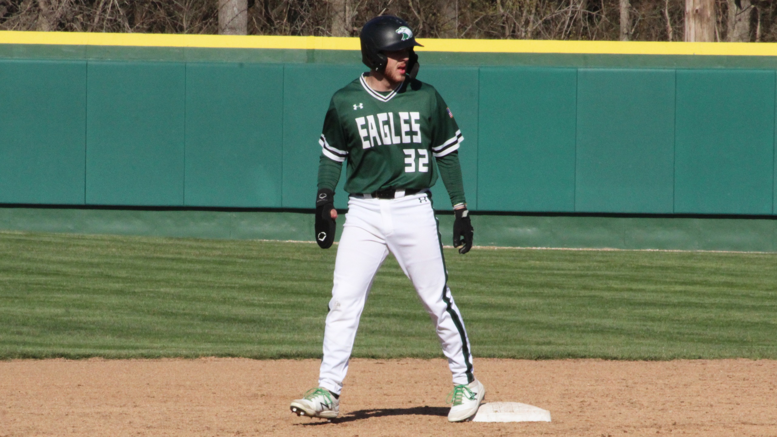 Eagles pick up series sweep of Statesemen; knock off (RV) Columbia College