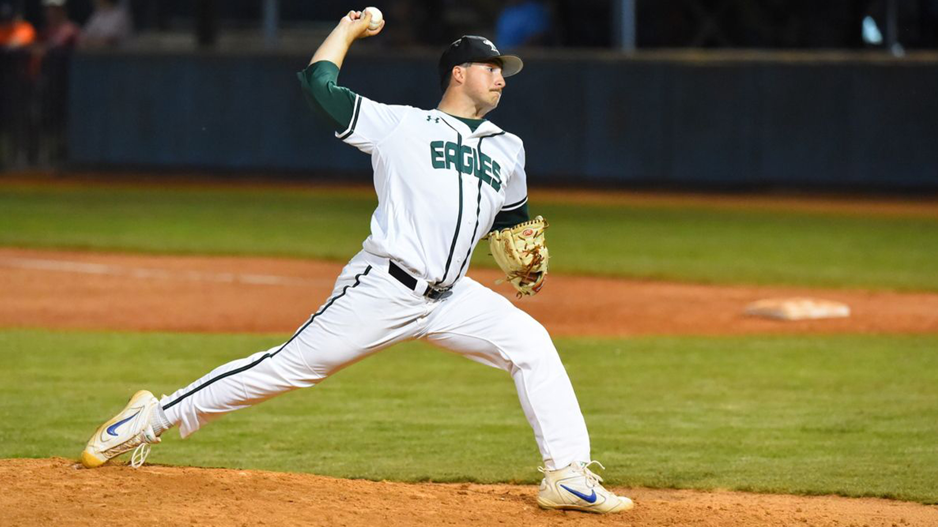 Eagles fall to Georgia Gwinnett in third game of World Series, 9-3