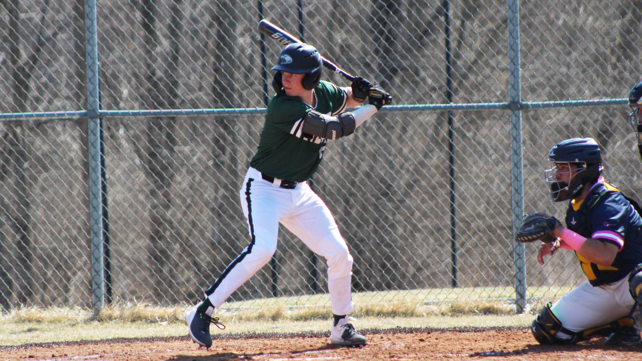 Central splits weekend series at Baker
