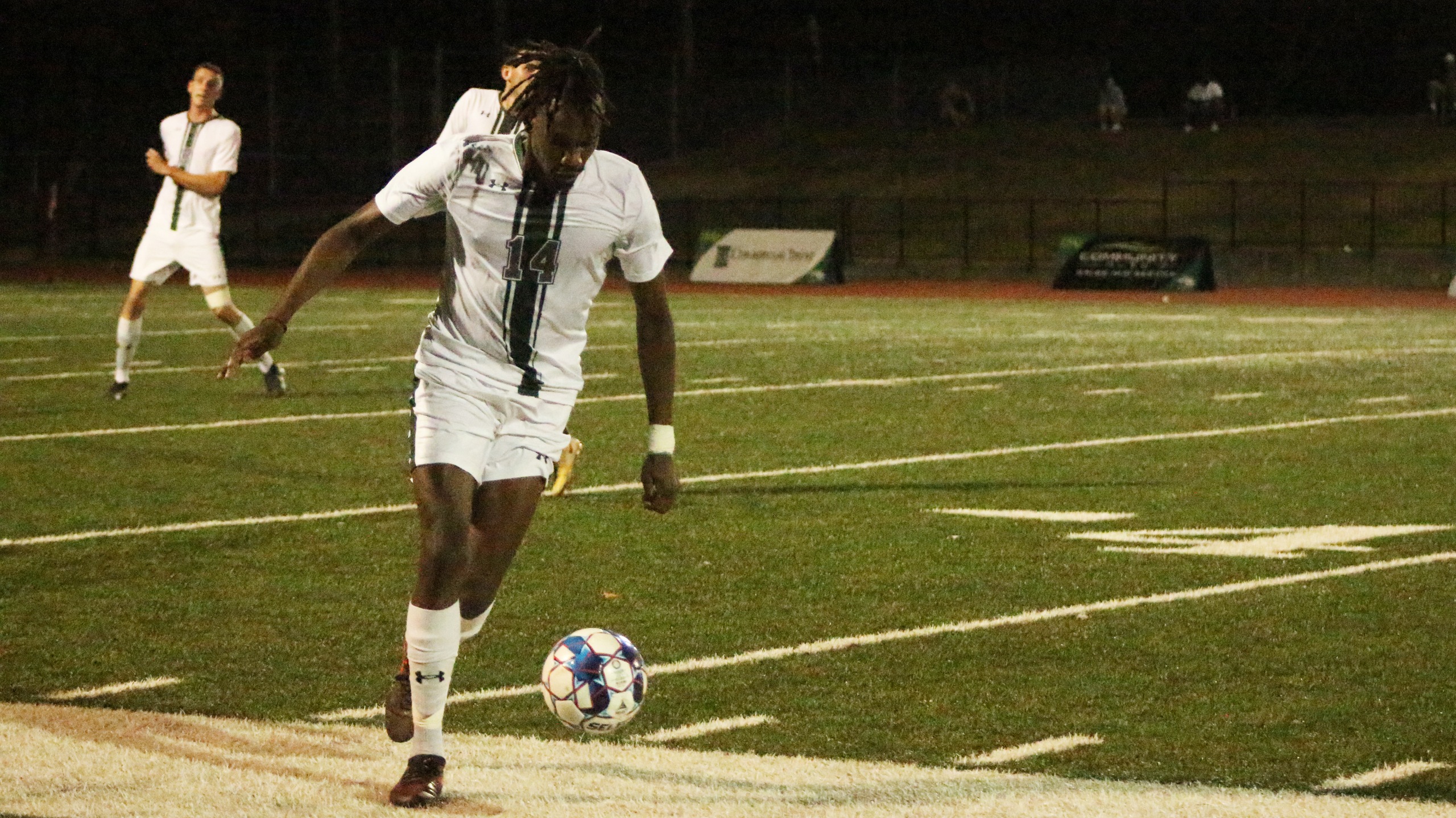 No. 1 Eagles post seventh straight shut out with win over (RV) William Penn