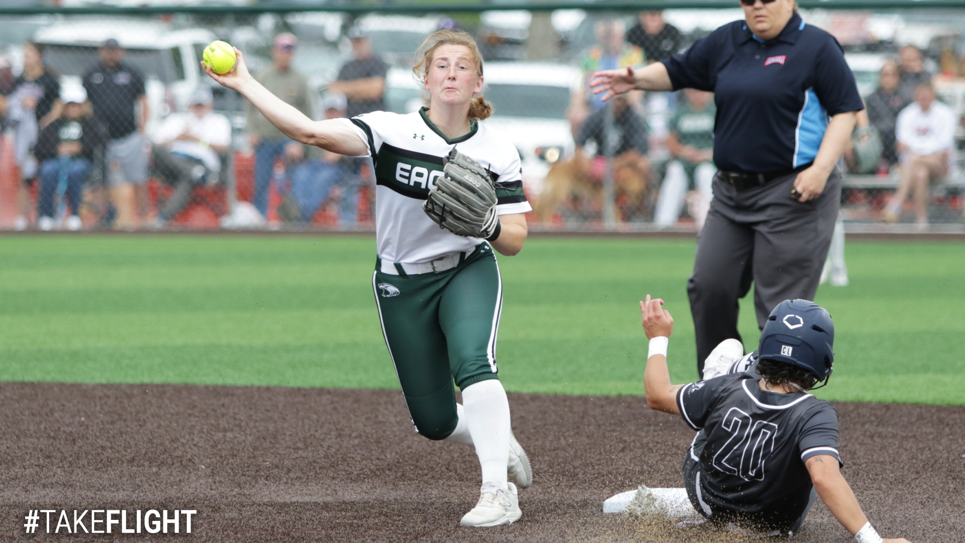 No. 7 Eagles Take Part in Inaugural NAIA SB Invitational