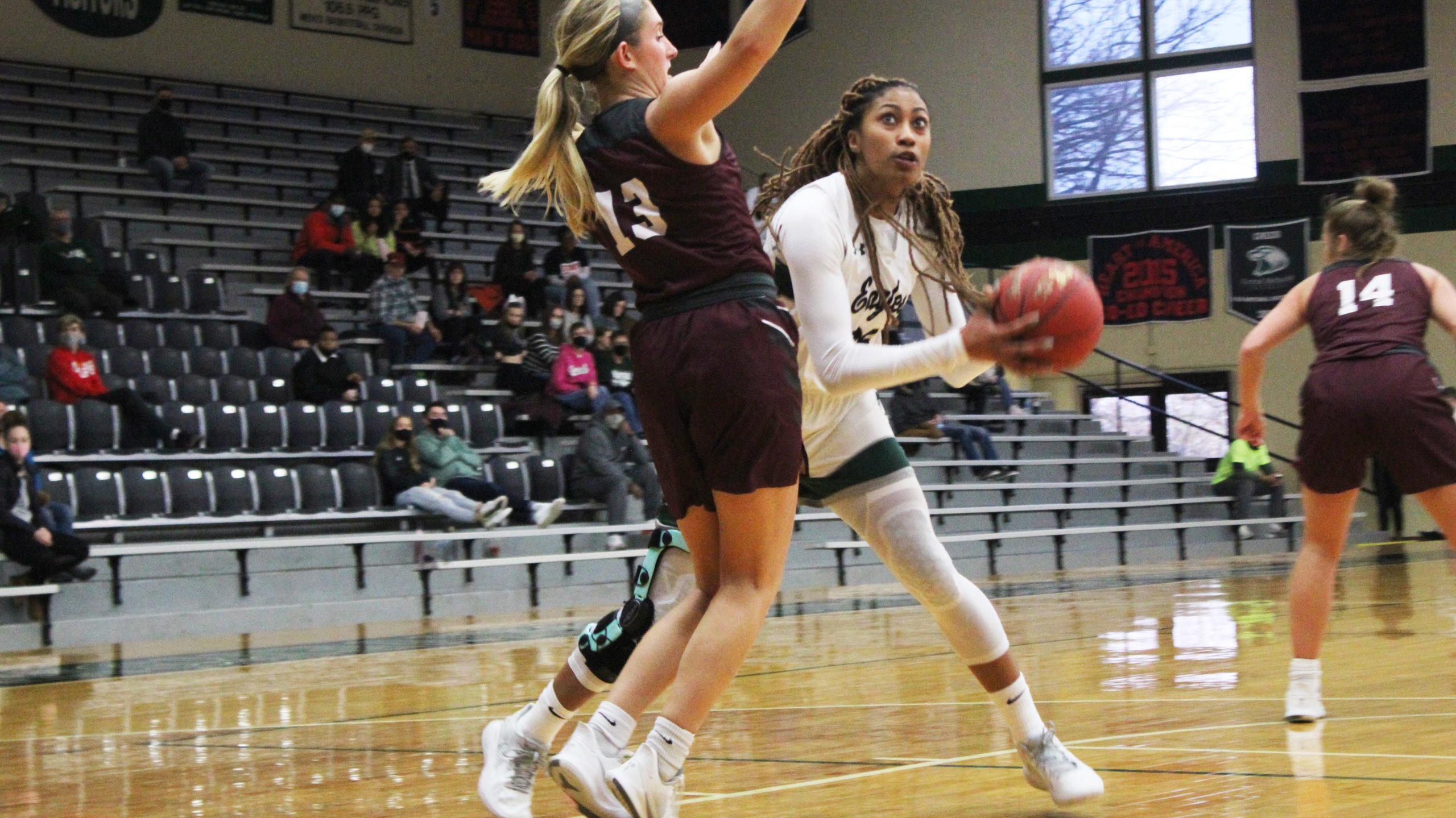 Massenat and Bachkarova lead offensive charge in win over Crusaders
