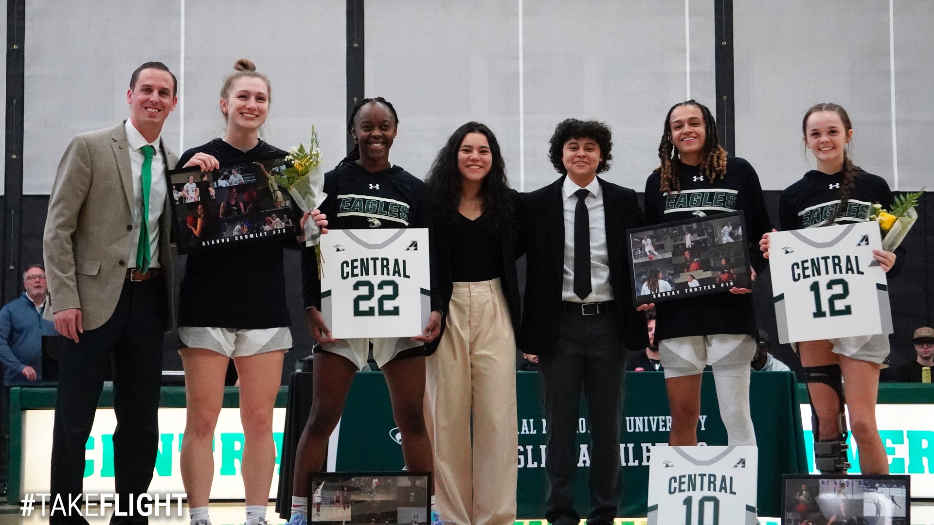 CMU Picks Up Double-Digit Senior Day Victory Over Mount Mercy