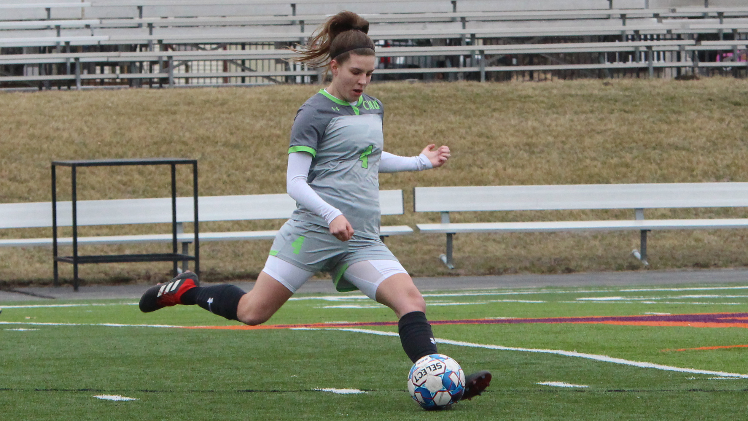 Offense explodes as Central soars past Mount Mercy, 11-0