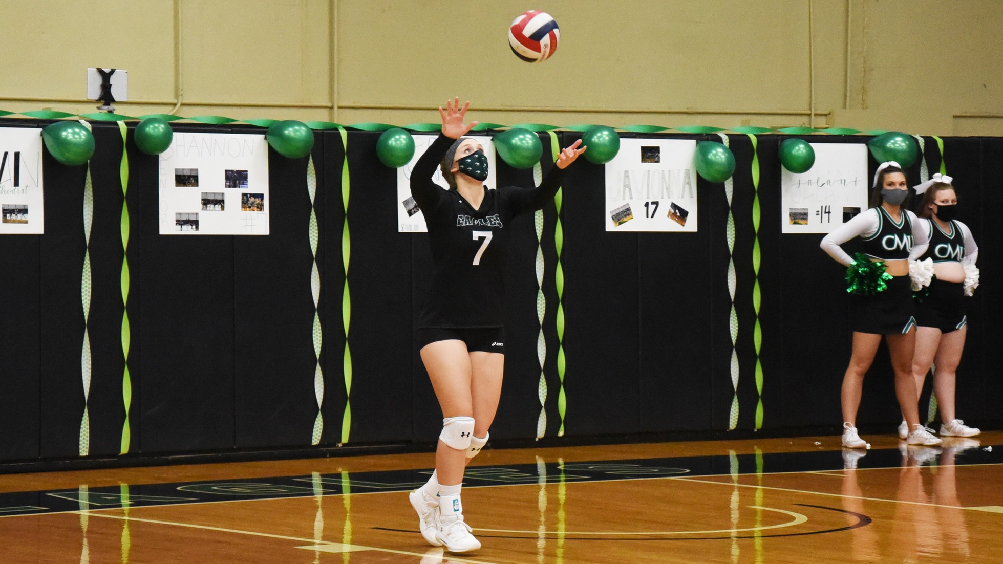 Volleyball falls to MNU in four sets Saturday