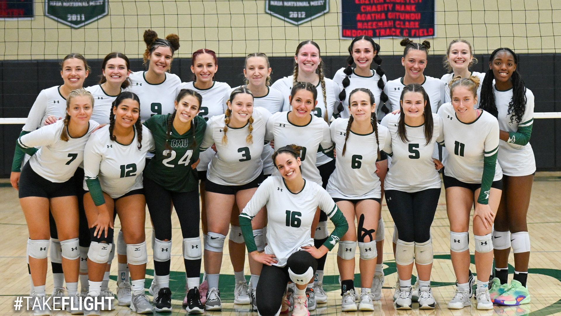 No. 18 CMU Completes Sweeps of Graceland and Peru State on Family Weekend